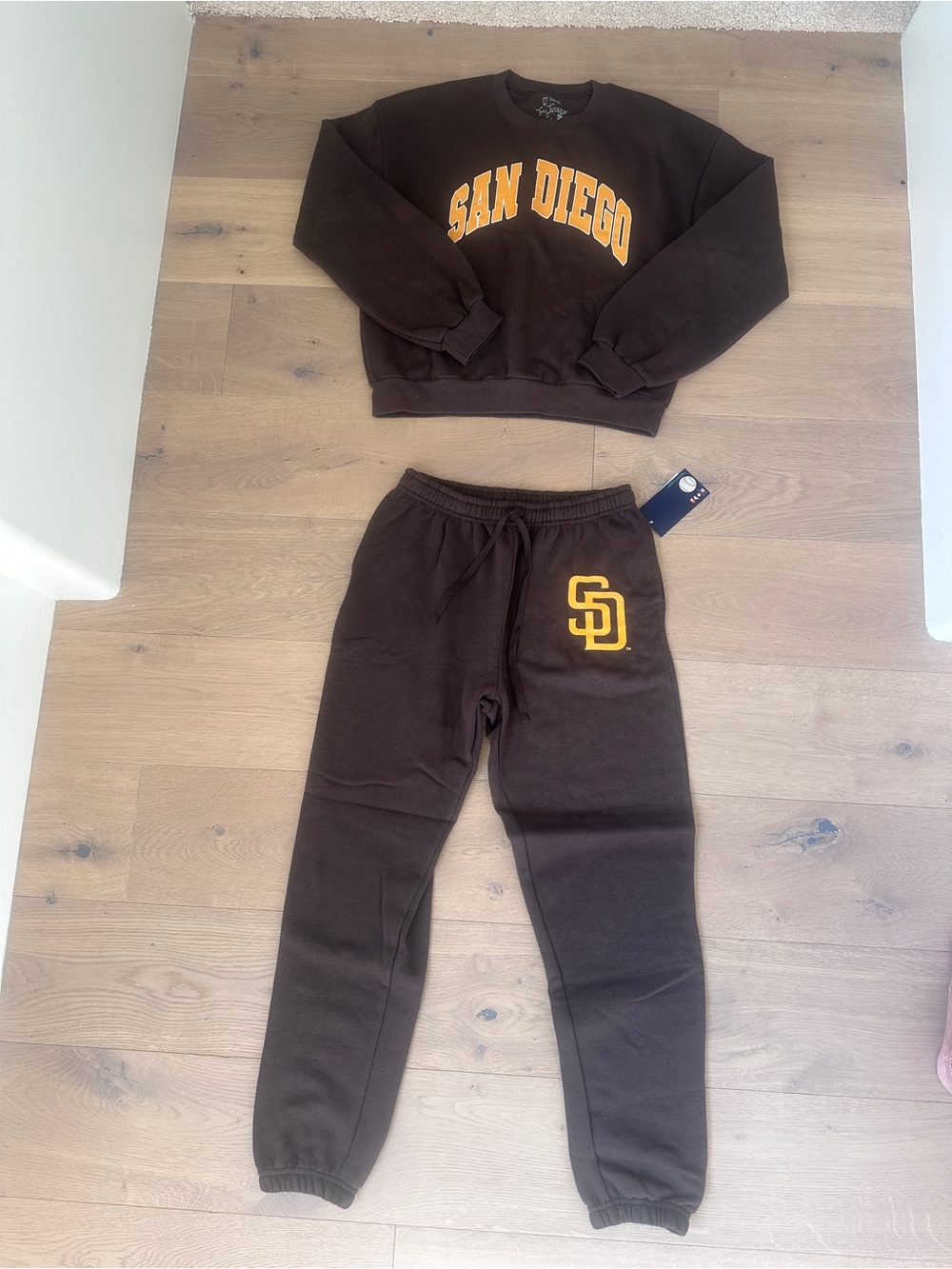 Tiny Turnip San Diego Padres Sweatshirt Jogger Set Brown Gold L